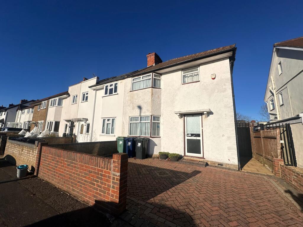 Main image of property: Northfields Road, London