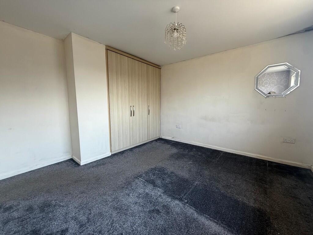 House in Newark and Sherwood, Rainworth - More