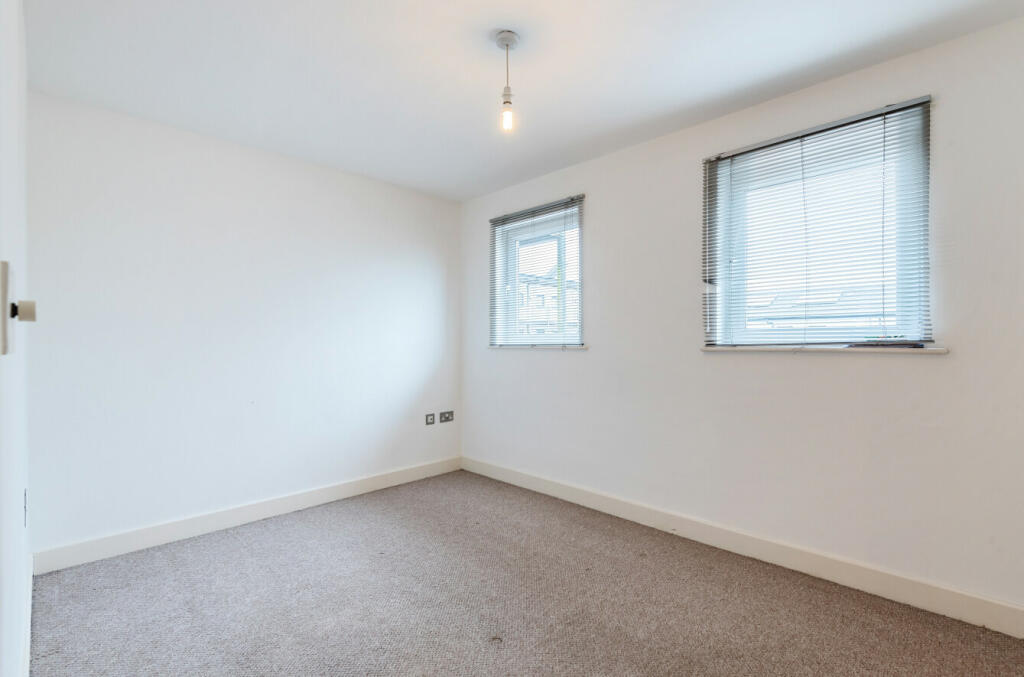Apartment in Hull, Kingston upon Hull - View 5