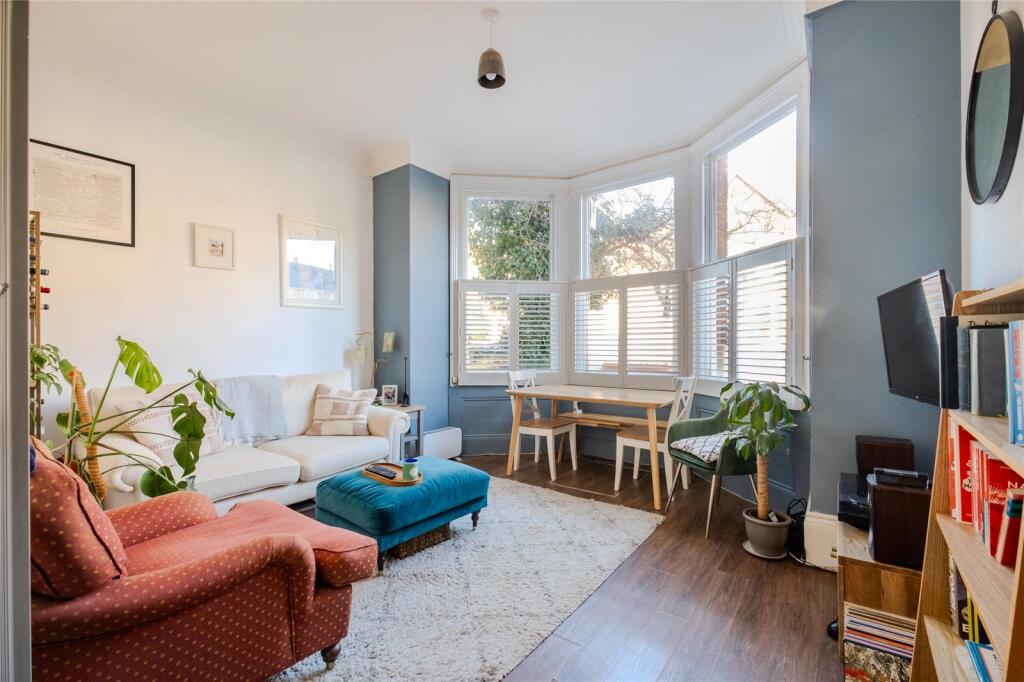 Main image of property: Pinfold Road, London, SW16