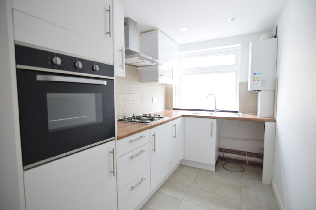 Main image of property: Eaton gardens, Hove