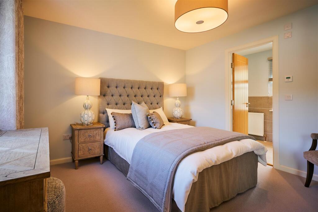 House in Perth - View 5