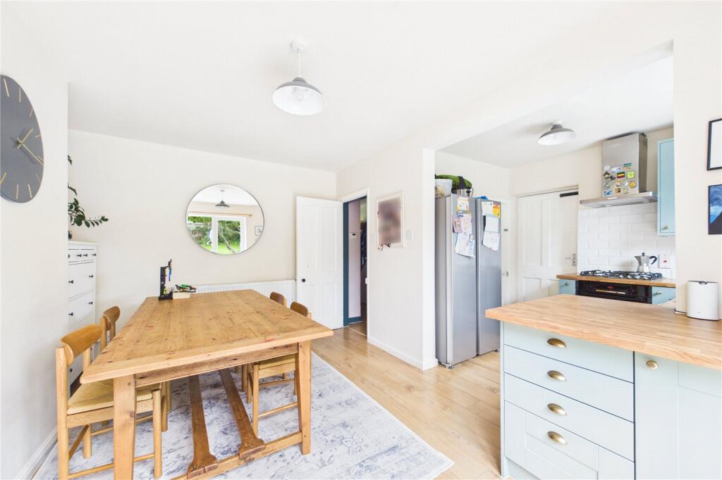 House in Reading, Kentwood - View 2