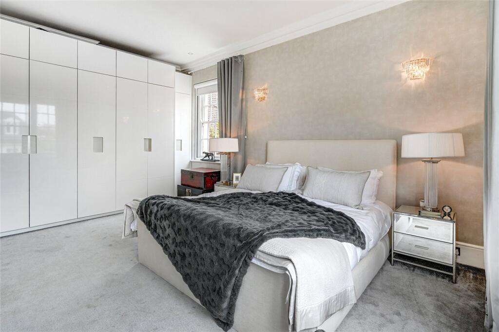 2 bedroom end of terrace house for rent