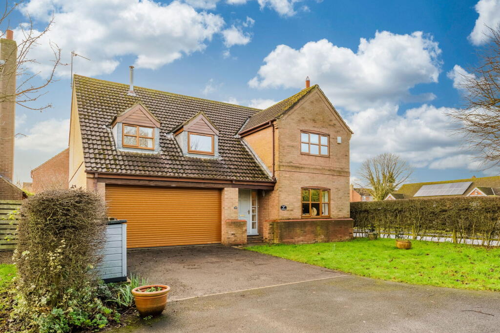 Main image of property: Back Lane, North Duffield, Selby, YO8 5RJ