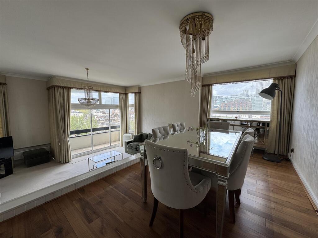 House in London, City of Westminster - View 4