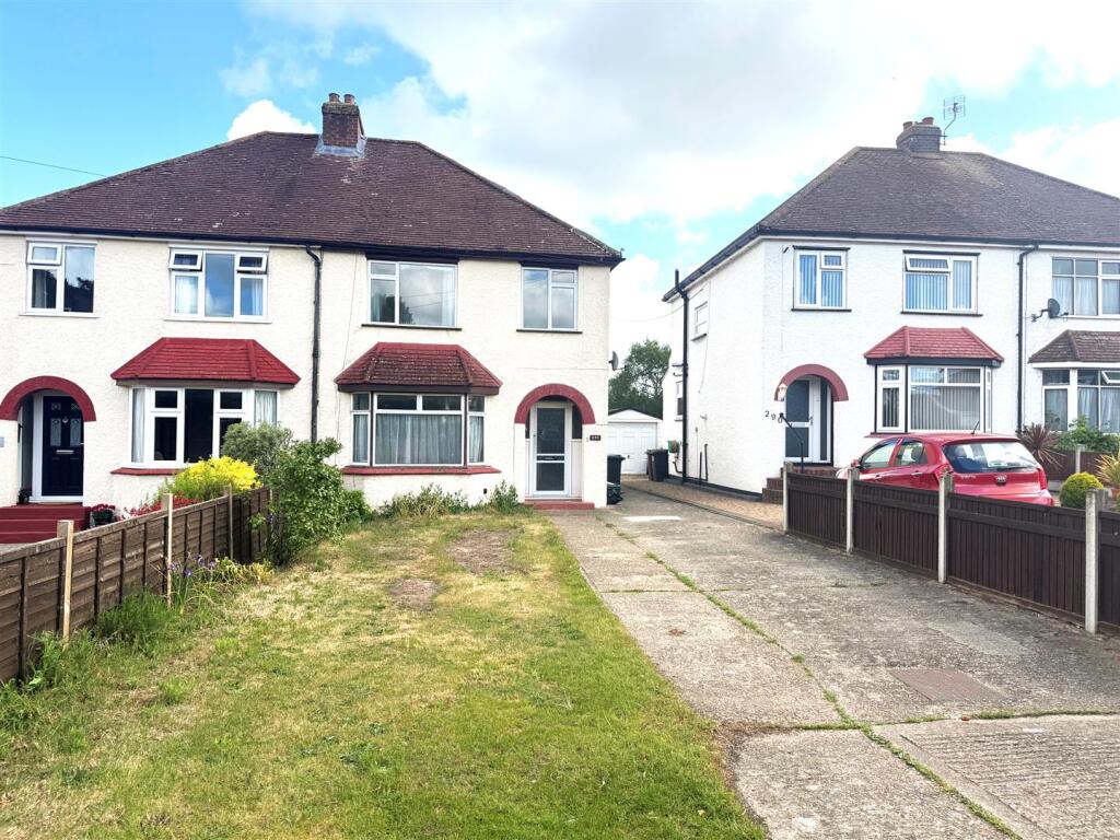Main image of property: Lunsford Lane, Larkfield, Aylesford