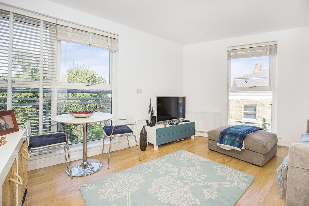 Main image of property: Essex Road, London, N1