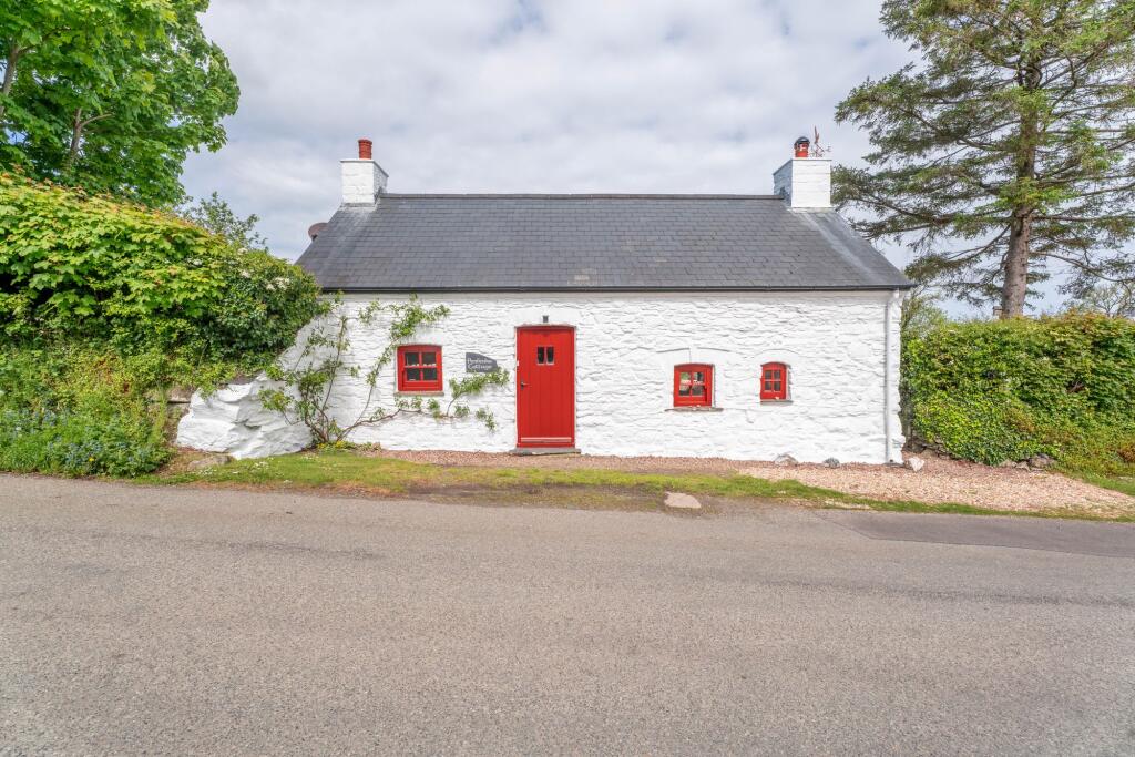 3-bed detached on Penfeidir Cottage, Newport, SA42, £585,000