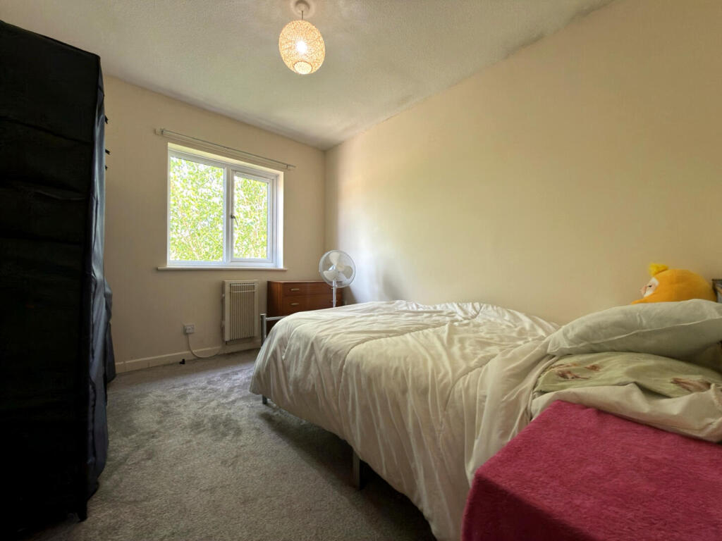 Priory Court, Taunton - View 5