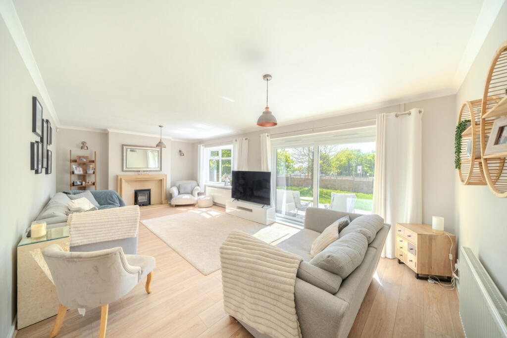 St. Lawrence Road, Chepstow, NP16 5 - View 5