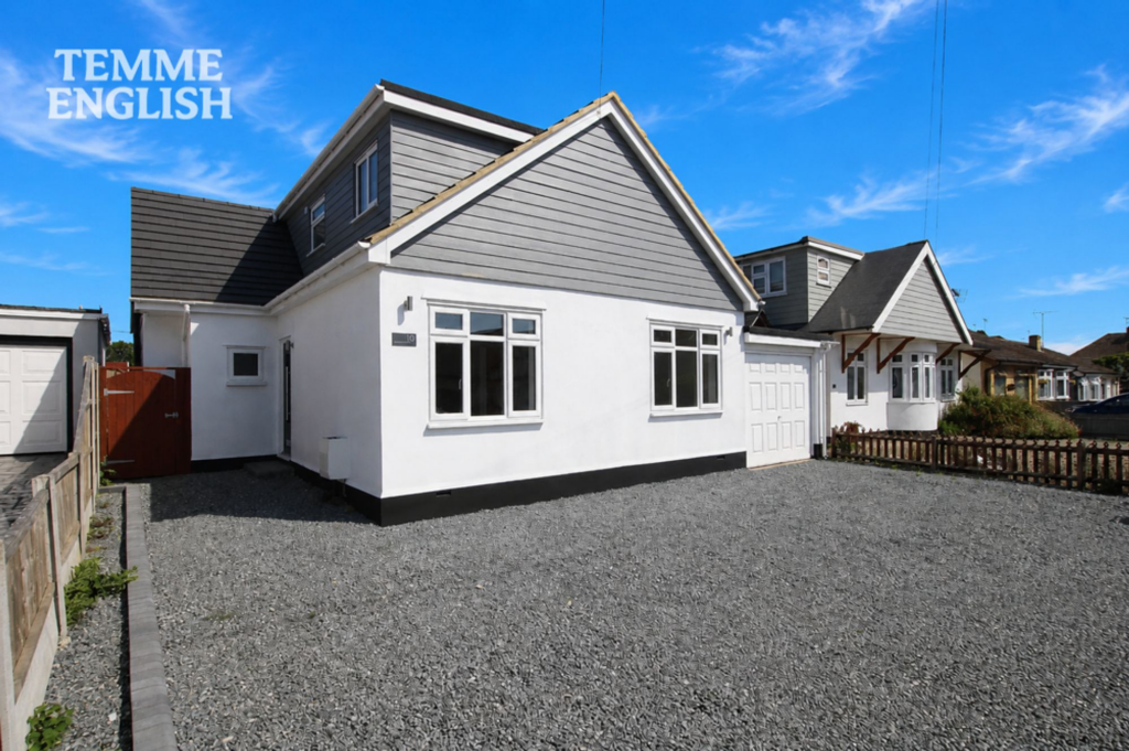 Main image of property: Oxford Road, Stanford-Le-Hope, SS17