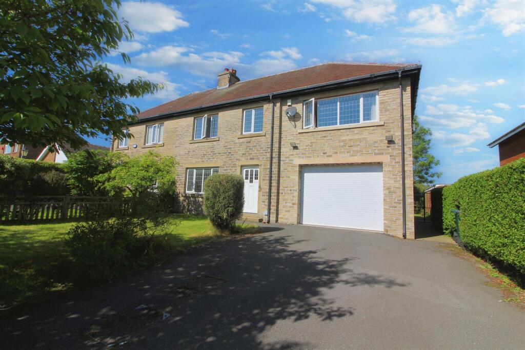 Main image of property: Marsh Lane, Shepley, Huddersfield, HD8 8AS