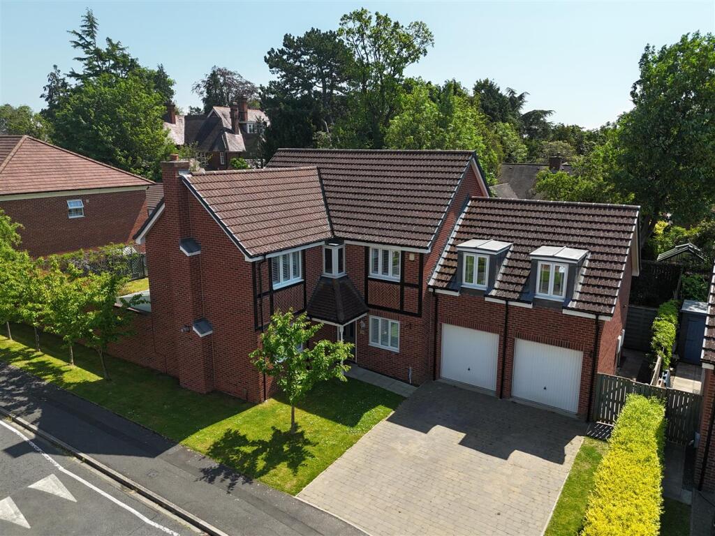 Main image of property: Glaisdale Court, Darlington