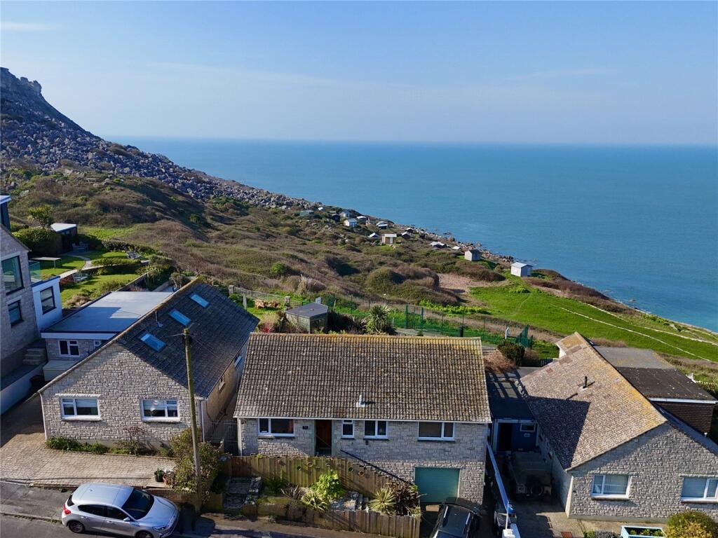 Main image of property: Killicks Hill, Fortuneswell, Portland, Dorset, DT5
