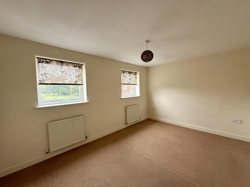 House in Derby - View 5
