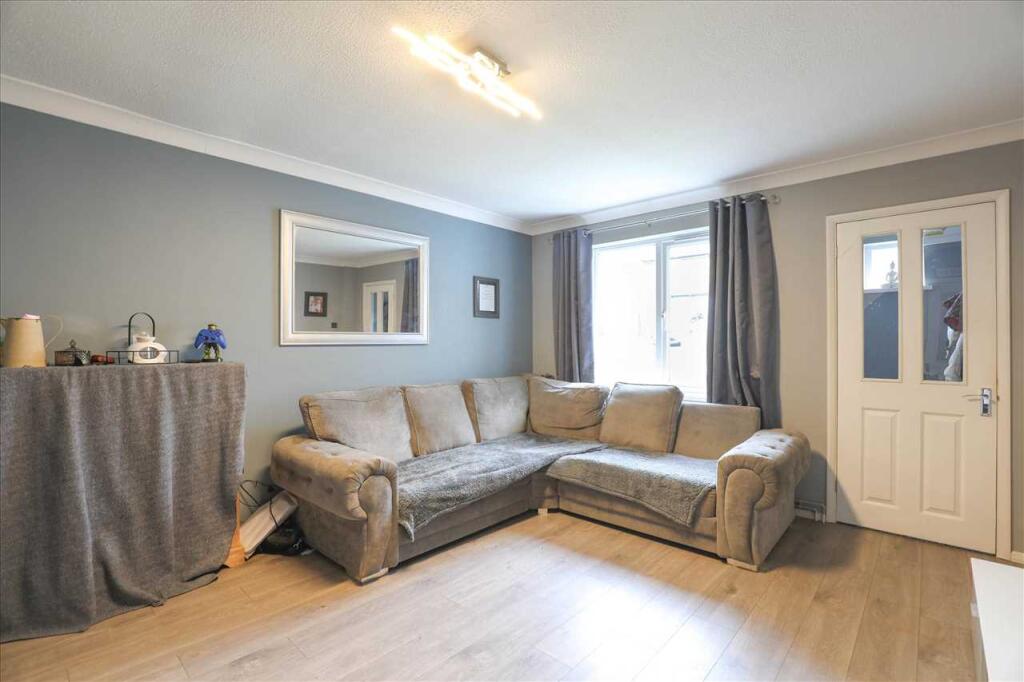 Chepstow Close, Kettering photo 4
