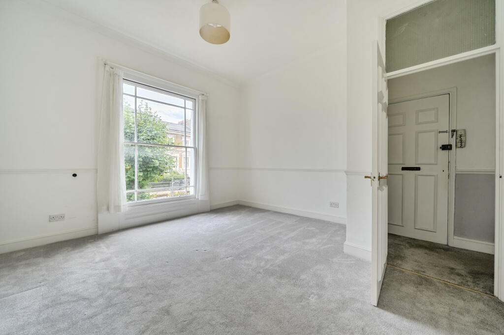 Apartment in London, Upper Sydenham, Forest Hill - View 3