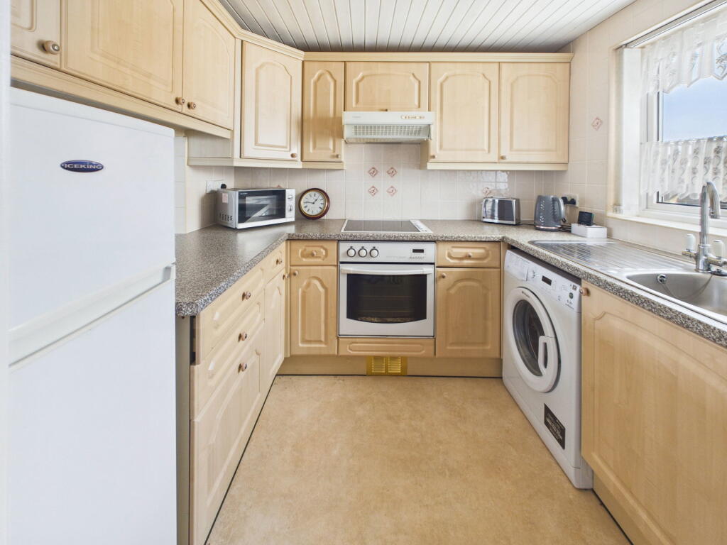 Apartment in Torquay - View 5