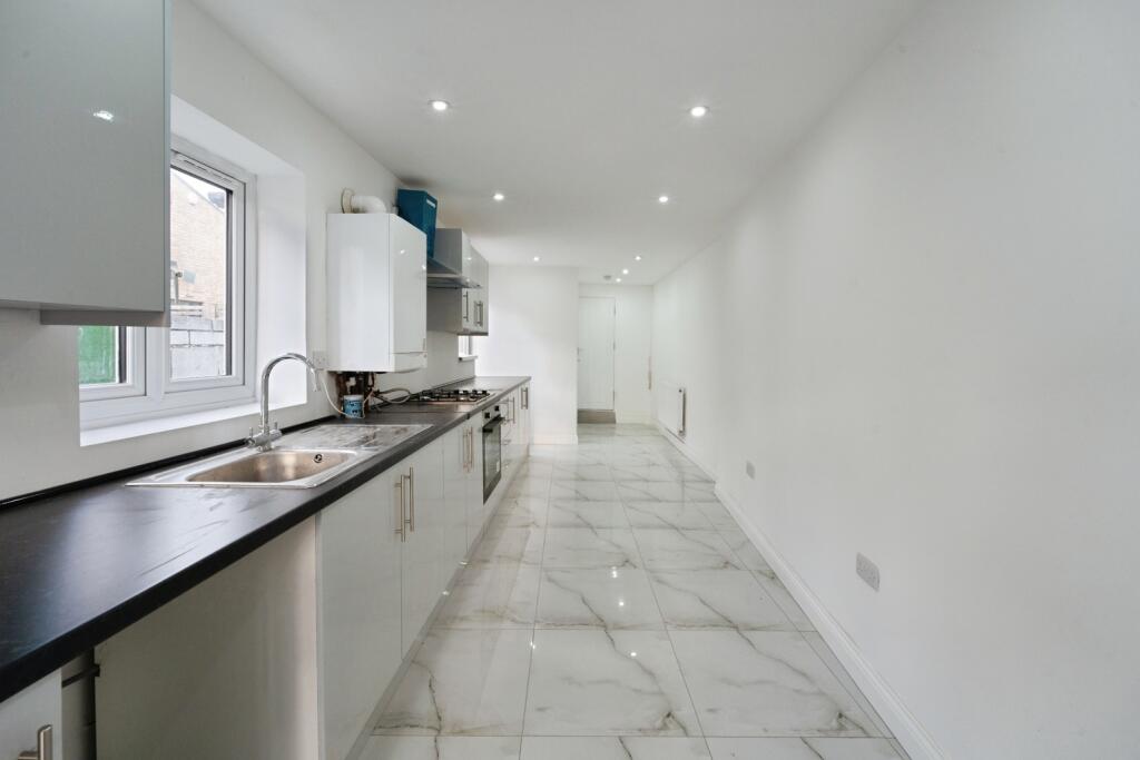 House in London, Leyton - View 3