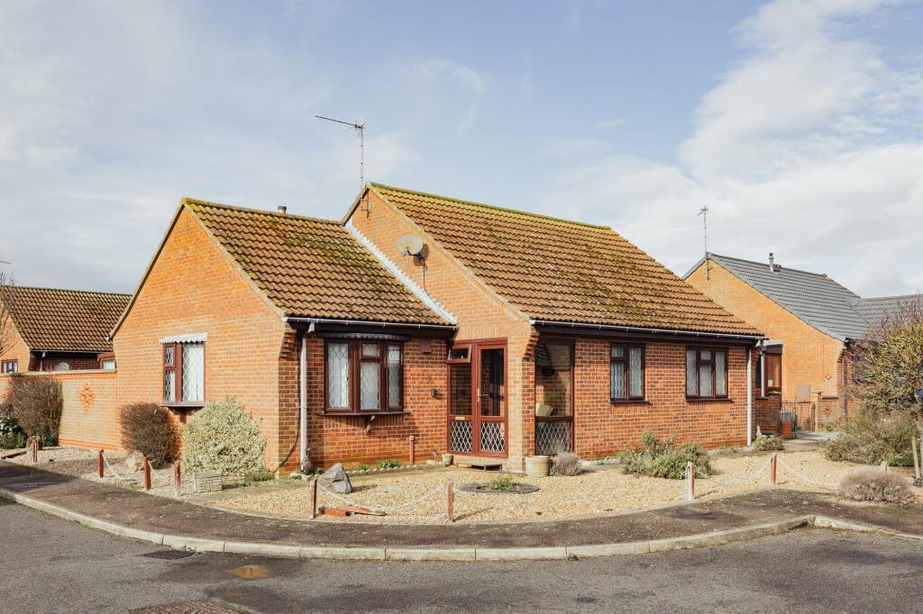 Main image of property: Peaceful Home in Hunstanton