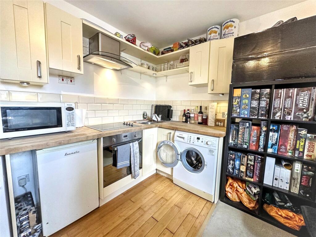 Apartment in London - View 4