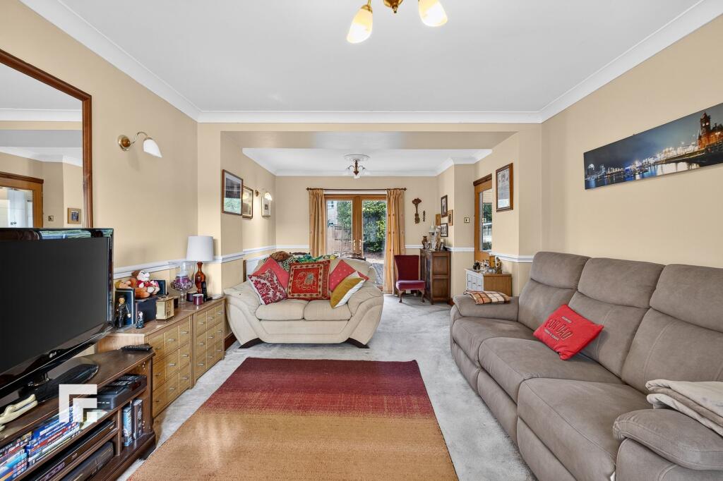 House in Cardiff, Pentrebane, Fairwater - View 2
