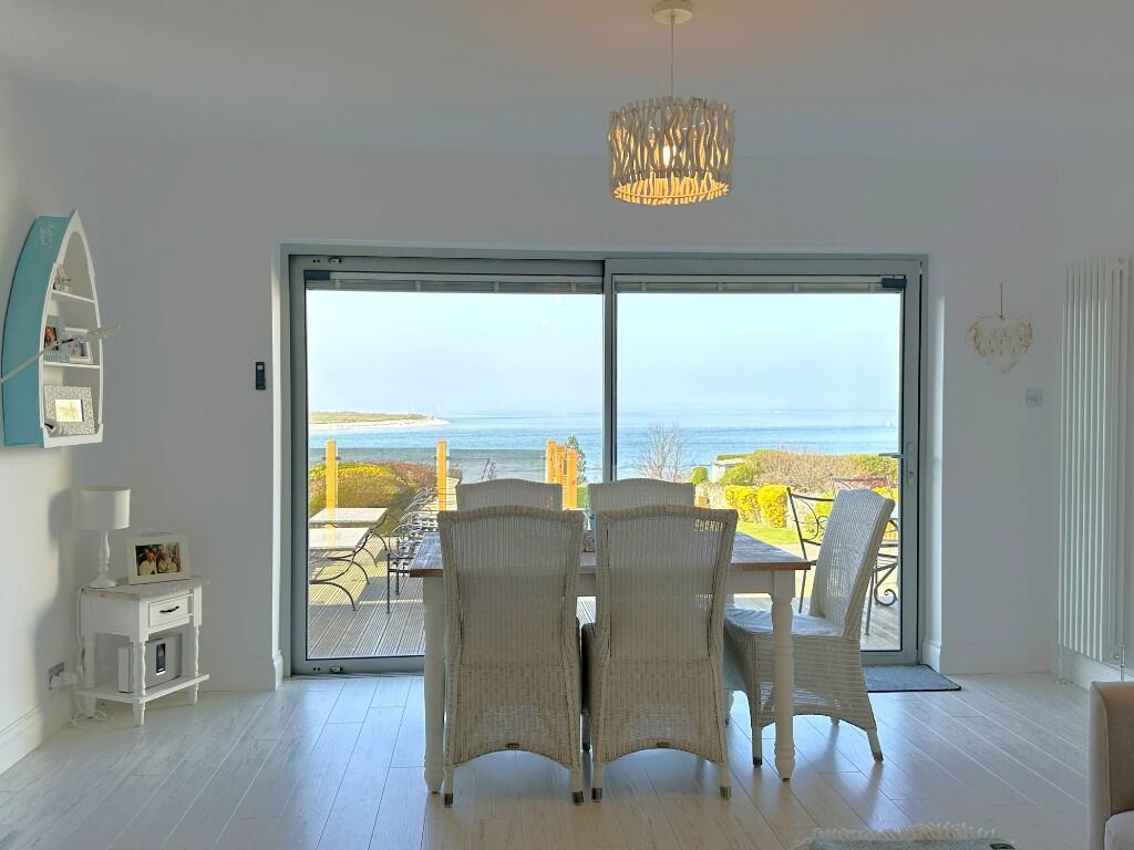 SANDBANKS, Deganwy Village, Conwy. photo 4
