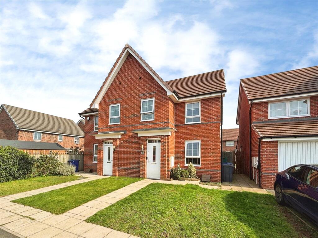Main image of property: Town End Drive, Belle Vue, Doncaster, DN4