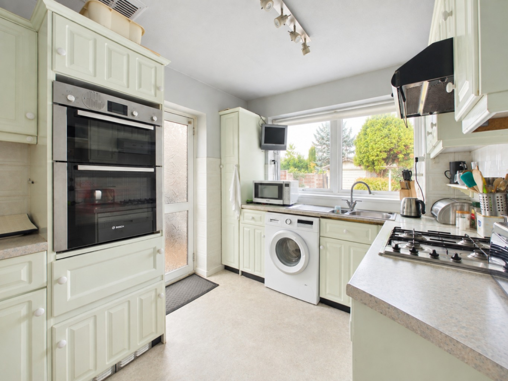 House in Stockport, Fiveways, Bramhall Moor - View 5
