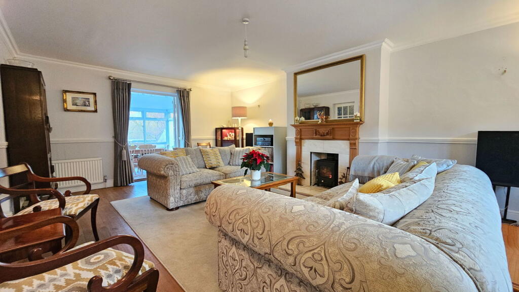 Mount Road, Highclere, Newbury, RG20 9QY photo 2