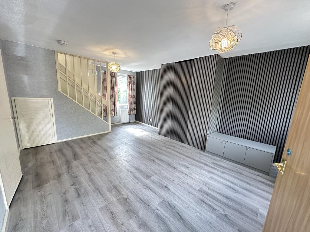 House in South Staffordshire, Featherstone - View 4