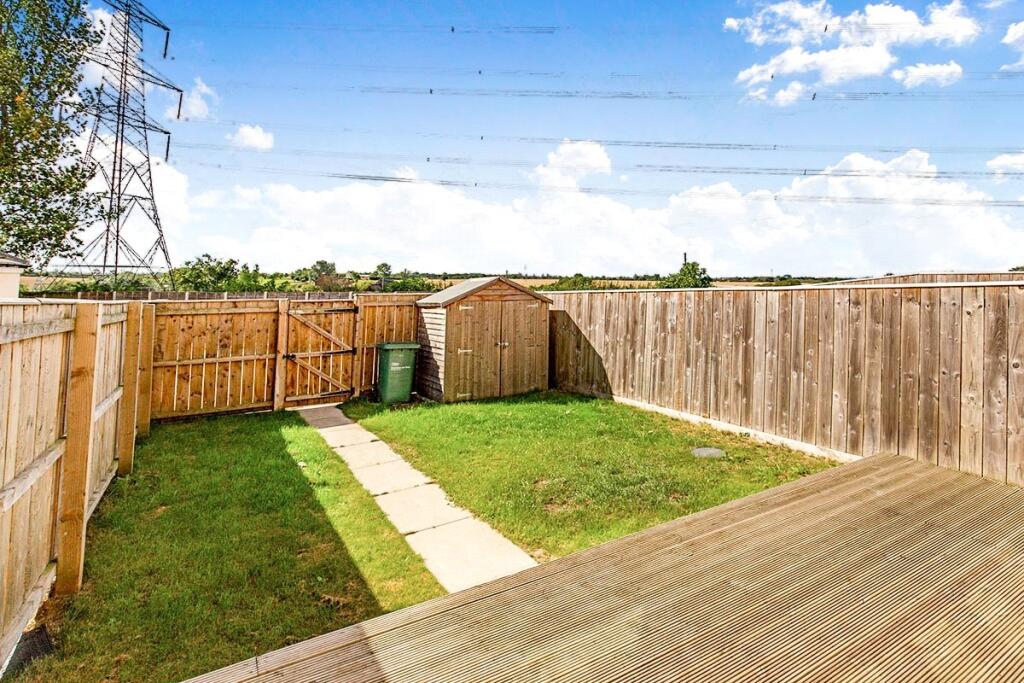 Urlay Nook Road, Eaglescliffe, Stockton-on-Tees, Durham, TS16 photo 3