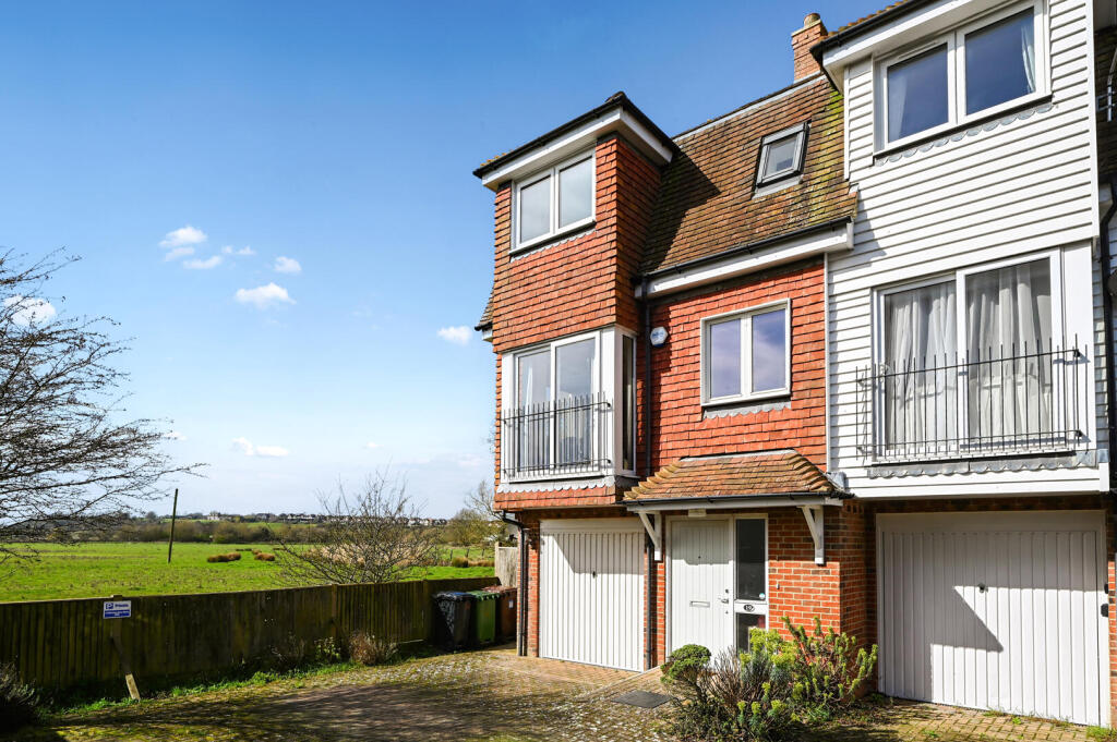 Main image of property: Western Barn Close, Rye, East Sussex
