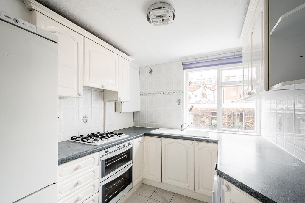 Apartment in London - View 5