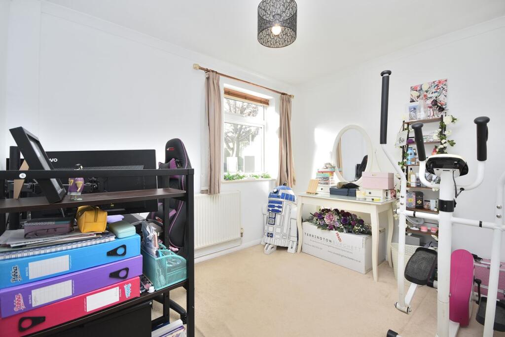 House in Northampton - View 5