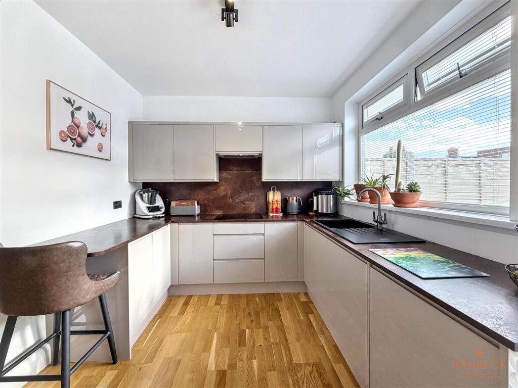 House in Hull, Kingston upon Hull - More
