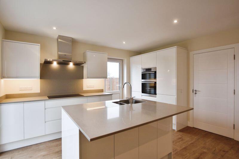 Foster Lane, Alderbury                                    ***VIDEO TOUR*** photo 4