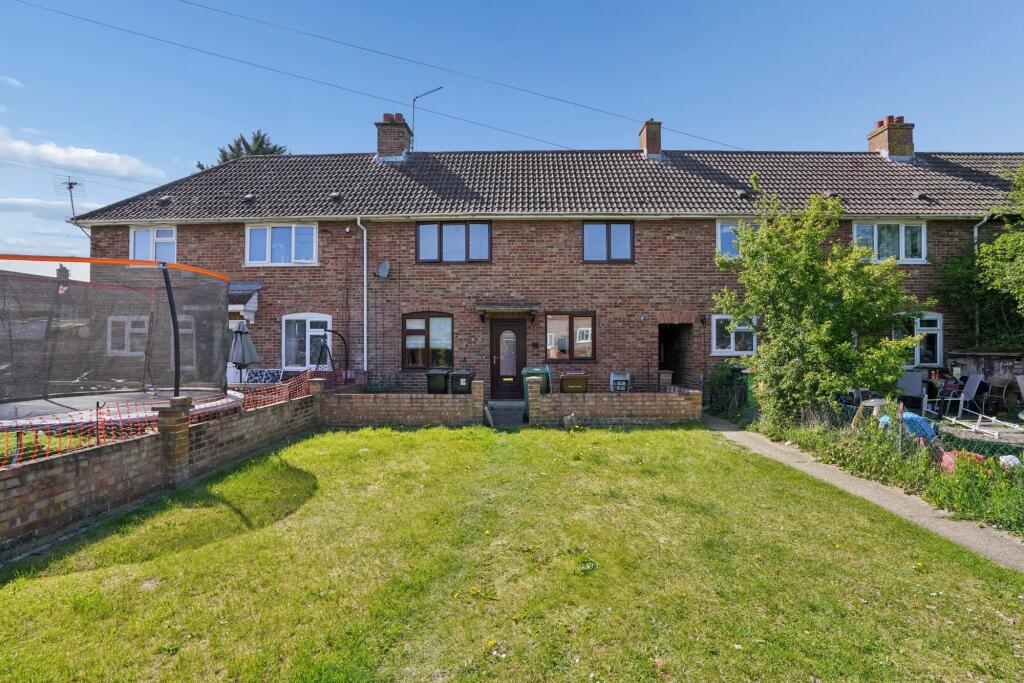 Main image of property: Saxton Road, Abingdon, OX14