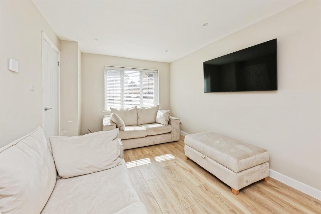 House in Dover, Aylesham - View 2