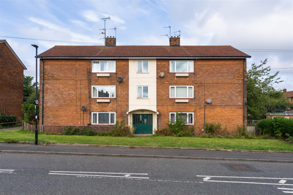 Main image of property: Edgefield Avenue, Gosforth, Newcastle Upon Tyne