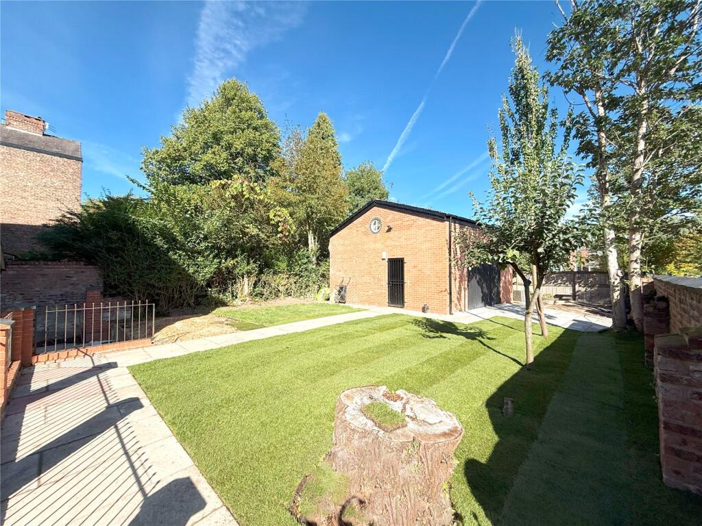 Parsonage Road, Withington, M20 photo 2
