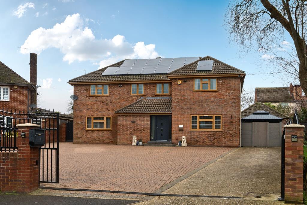 Main image of property: South Reading, Berkshire, RG2