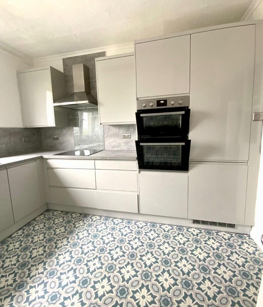 Apartment in Glasgow - More