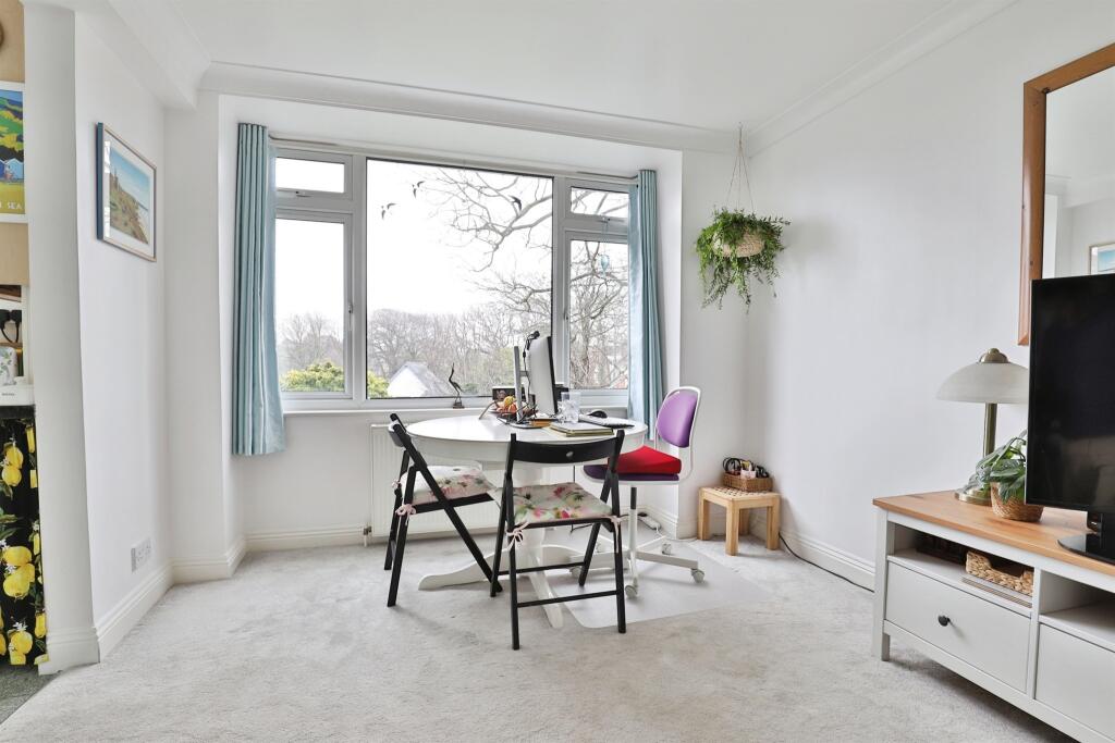 Apartment in Bournemouth - View 6