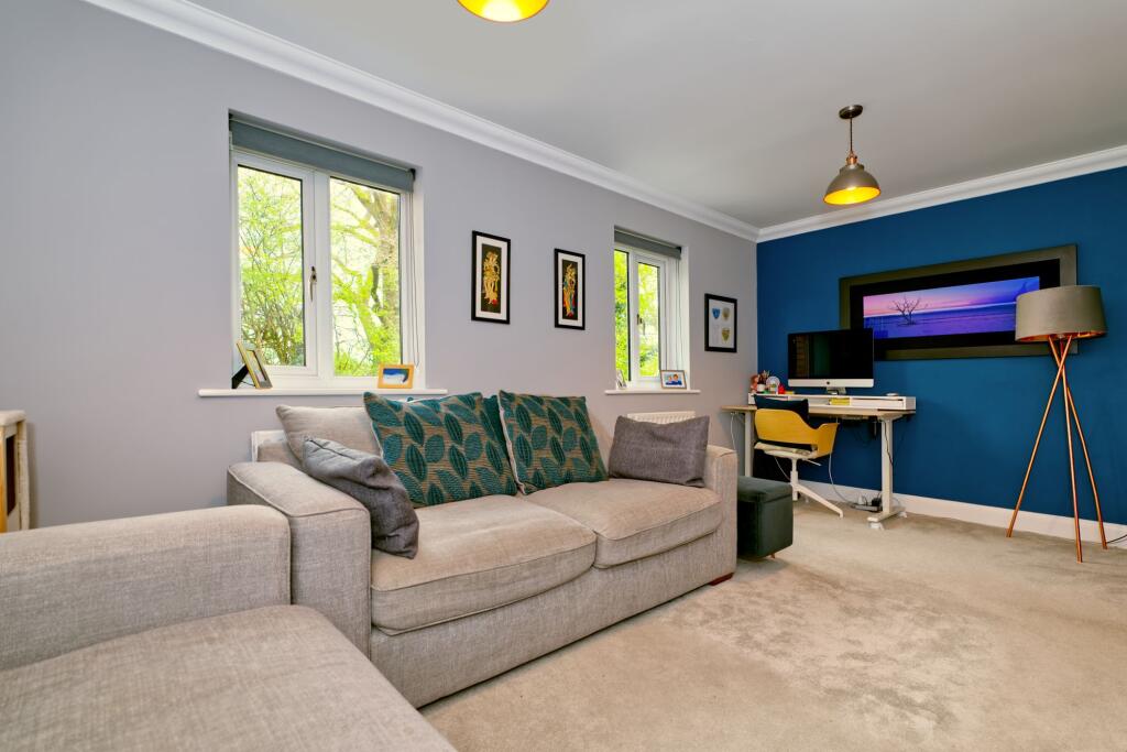 House in Horsham, North Heath, North Horsham - View 3