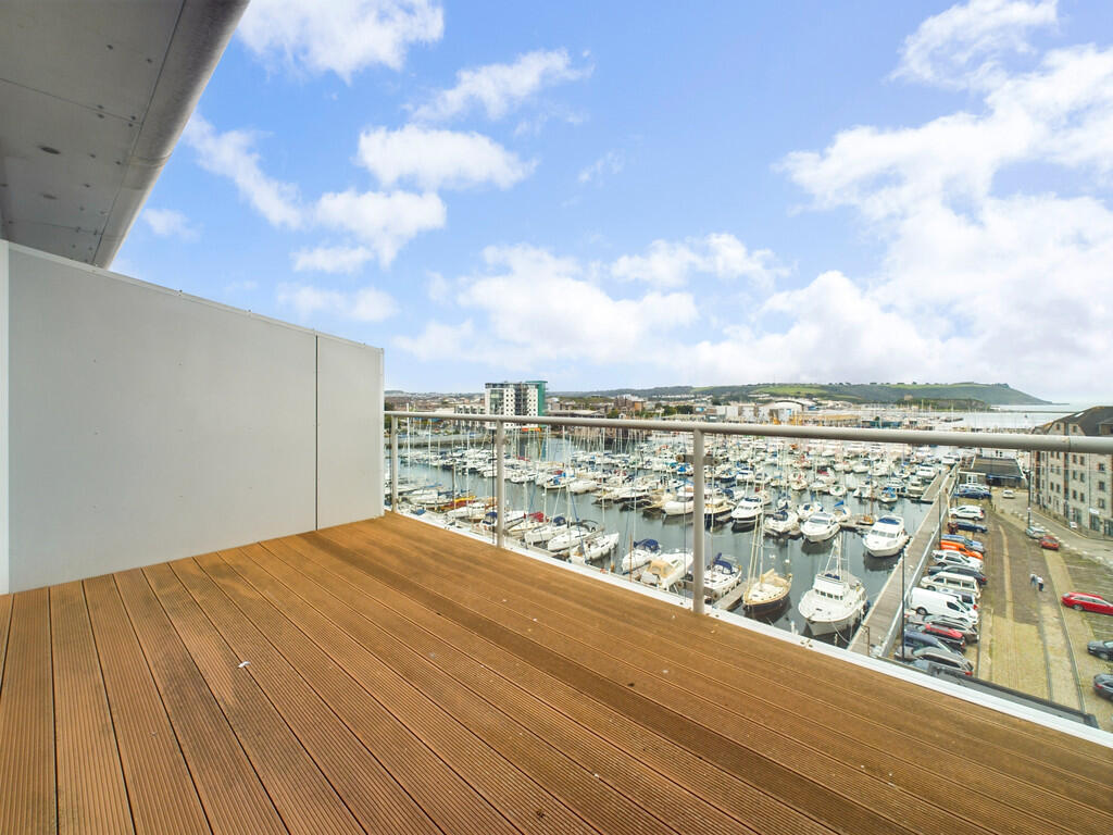 Main image of property: North Quay, Sutton Harbour