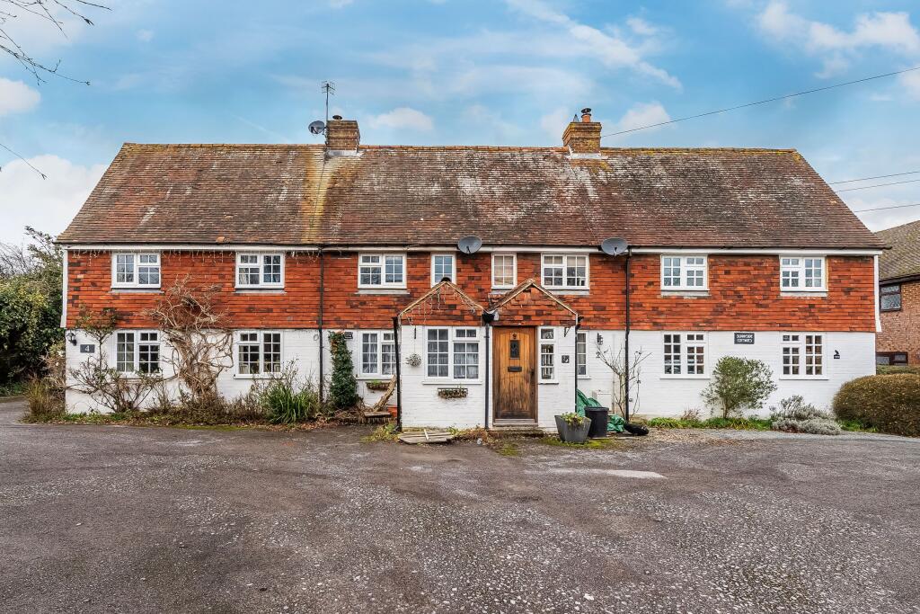 Main image of property: Sunnyside Cottages, Marsh Green Road, Edenbridge