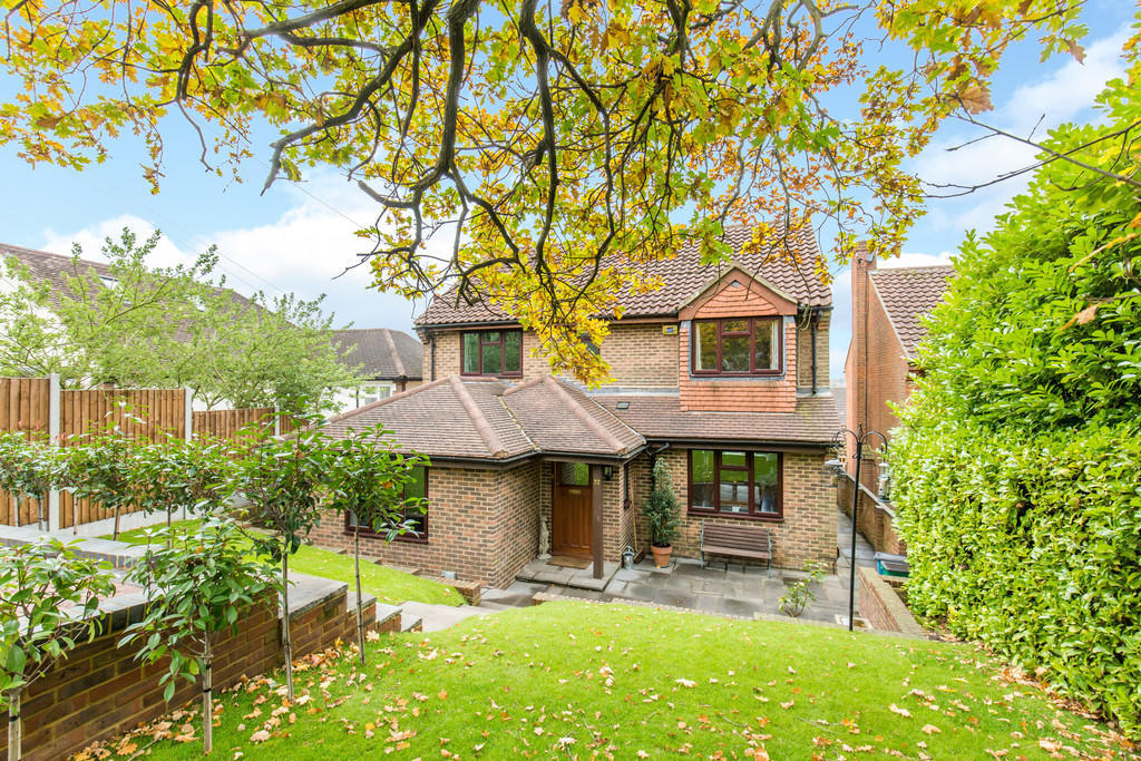 Main image of property: Higher Drive, CR8