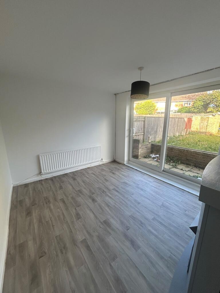 House in Stockton-on-Tees, Roseworth - View 4